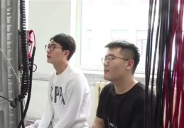 本科毕业后全班接着当研究生同学(网友直呼：学霸密集,牛到不行)