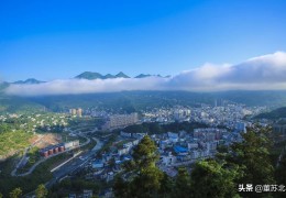 隶属恩施土家族苗族自治州(湖北省鹤峰县属于哪个市管)