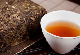 黑茶和红茶的区别(茶叶知识：了解黑茶与红茶的不同特点)