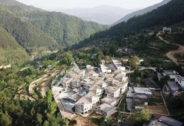 汶川重建房子是免费吗(地震造成的房屋损失国家赔偿吗)