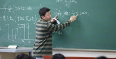 什么学历才能当大学老师(大学留校当老师难吗)