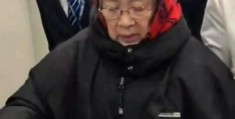 李明启活了多少岁(84岁“容嬷嬷”李明启近况)